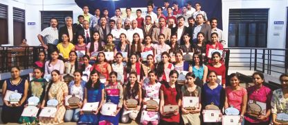 The awardees are seen with Ln. Dr. Kiran, Ln. Sriprakash, Ln. H.G. Vittala, Ln. P. Rajan, Ln. K.K. Mohan, Ln. Y.N. Satish, Brig. Dr. R.S. Rajan, Ln. Nasir Mohammed, M.N. Krishnaswamy, Ln. T.V. Somaprabhu, Ln. R.Y. Arun, Ln. Prof. K.P. Kumar, Ln. G. Manjunath, Ln. M.P. Satish Babu, Ln. N.V. Satish, Ln. K.J. Balakrishna, Ln. R.G. Shankar, Ln. Dr. Nayana Kiran and Ln. Smitha Devaiah. 