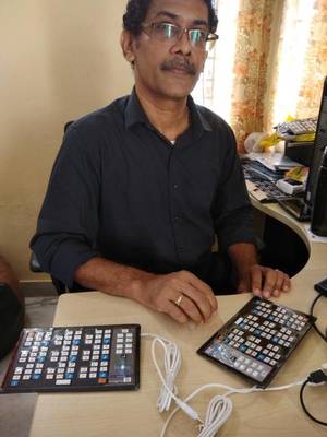 Guru Prasad with his Ka-naada keyboard for Indian languages | Photo Credit: Special Arrangement